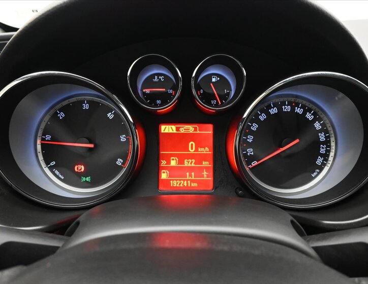 Opel Insignia Ostatní 2,0 l 118 kw