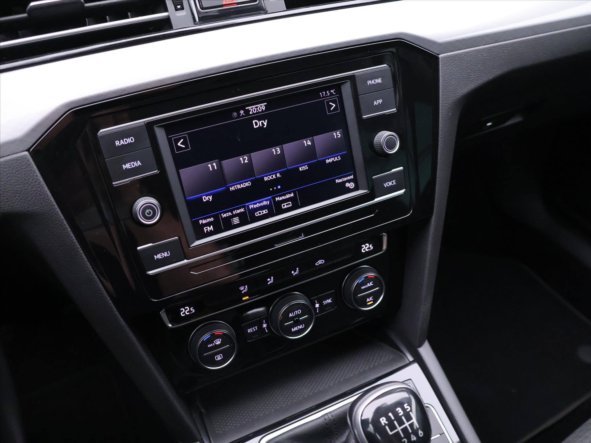 Volkswagen Passat Kombi 1,5 l 110 kw