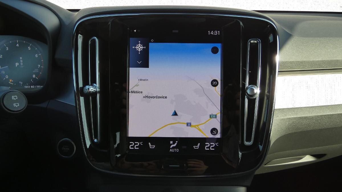 Volvo XC40 SUV / Terénní 1,5 l 95 kw