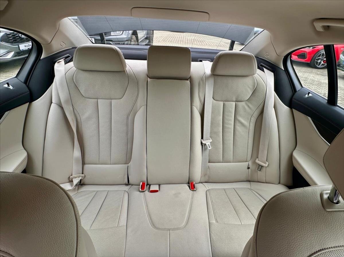 BMW Řada 7 Ostatní 4,4 l 390 kw
