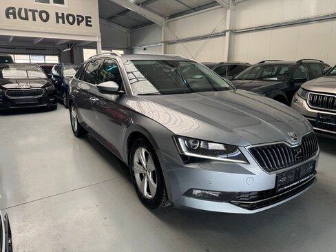 Škoda Superb Kombi 2,0 l 110 kw