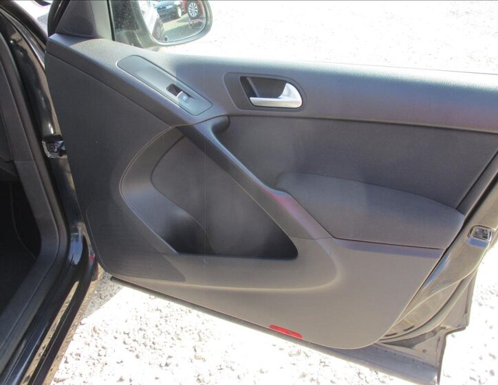 Volkswagen Tiguan SUV 2,0 l 81 kw