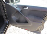 Volkswagen Tiguan SUV 2,0 l 81 kw