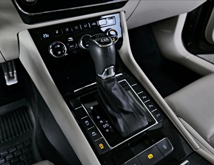 Škoda Superb Sedan 2,0 l 200 kw