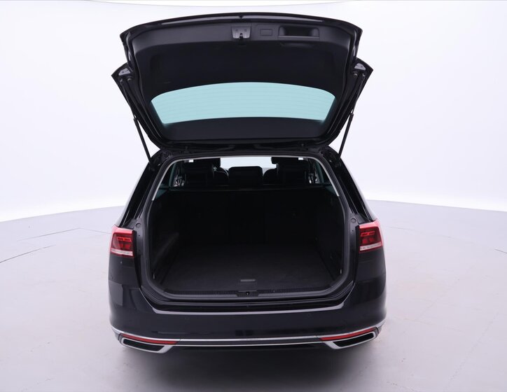 Volkswagen Passat Kombi 2,0 l 140 kw