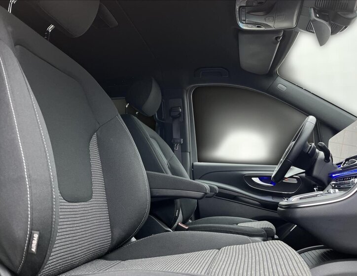 Mercedes-Benz Třídy V 15