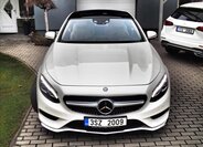 Mercedes-Benz Třídy S Kupé 4,7 l 335 kw