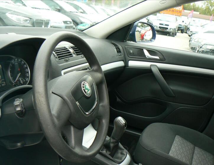 Škoda Octavia 9