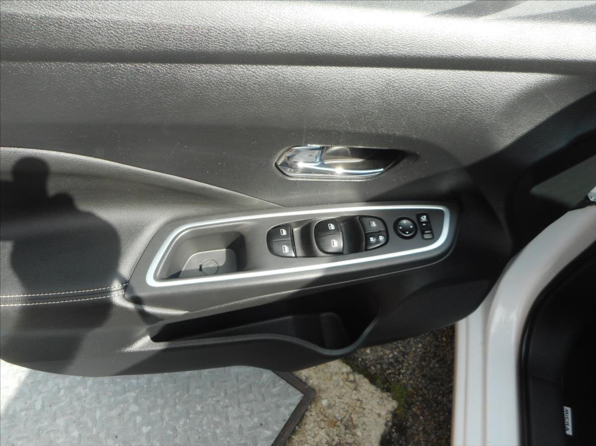 Nissan Micra Hatchback 999,0 86 kw