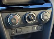 Toyota Yaris Cross 19