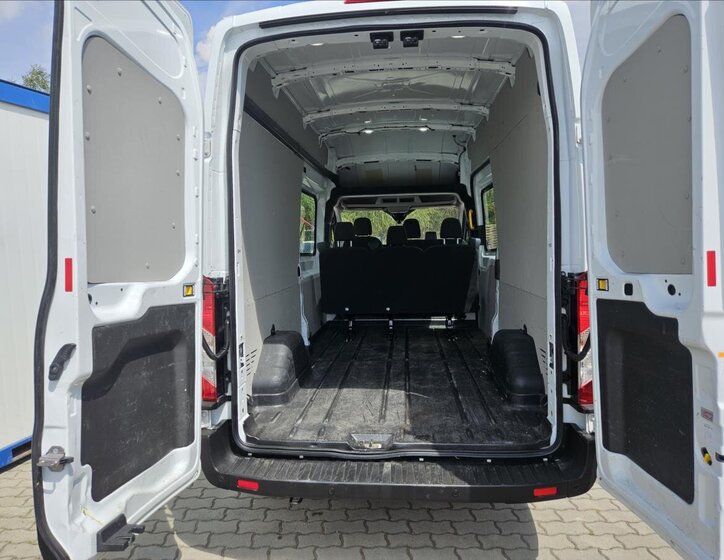 Ford Transit 6