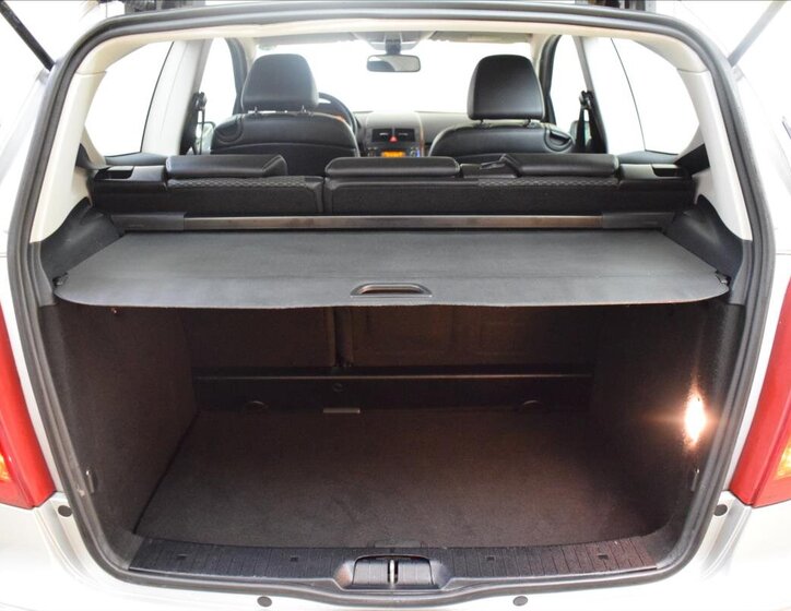 Mercedes-Benz Třídy A Hatchback 1,7 l 85 kw