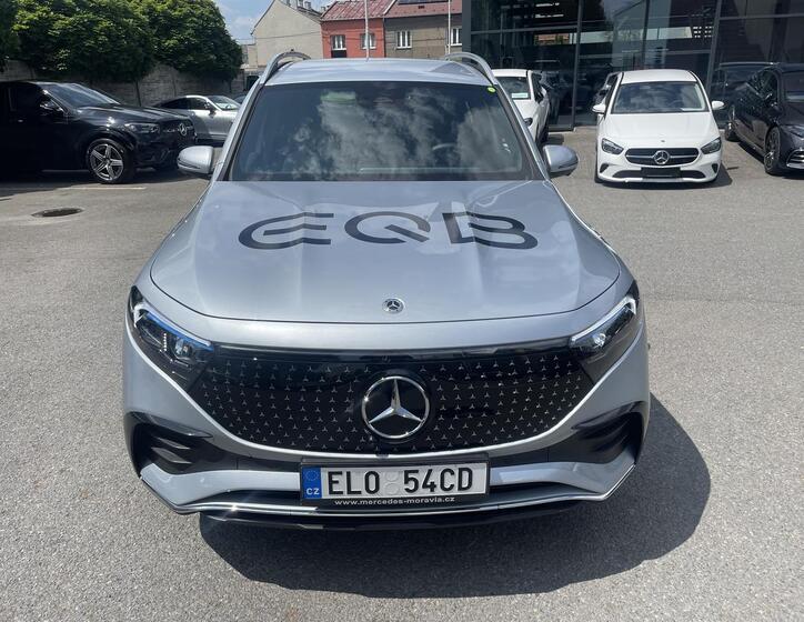 Mercedes-Benz EQB 2