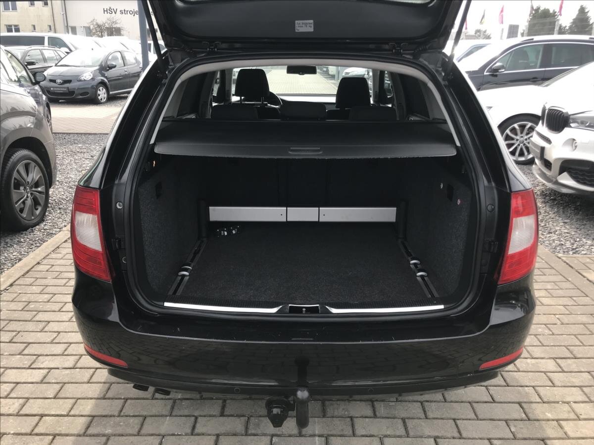 Škoda Superb Kombi 1,6 l 77 kw