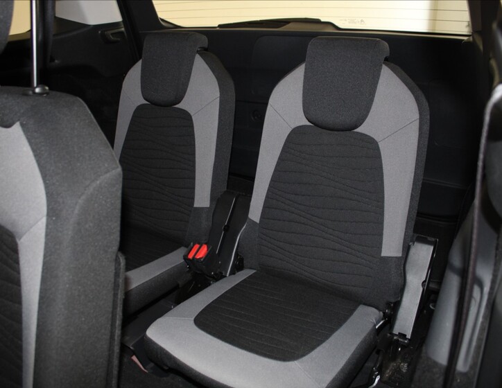 Citroën Grand C4 Picasso 8