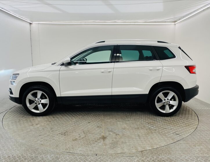 Škoda Karoq SUV / Terénní 1,5 l 110 kw