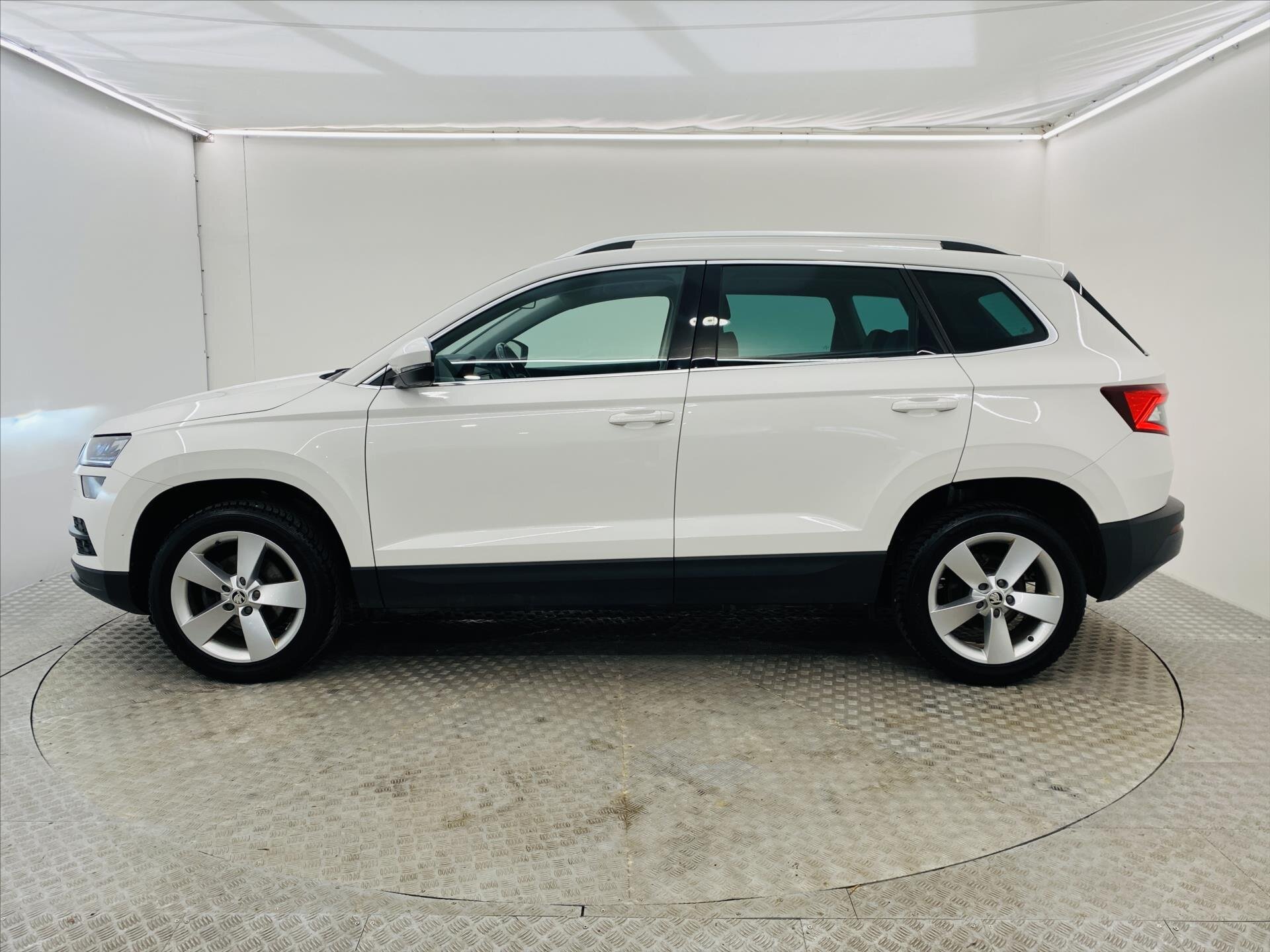 Škoda Karoq SUV / Terénní 1,5 l 110 kw