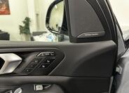 BMW X7 SUV 4,4 l 390 kw