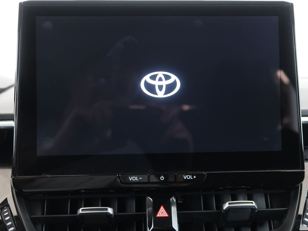 Toyota Corolla Sedan / Limuzína 1,5 l 92 kw