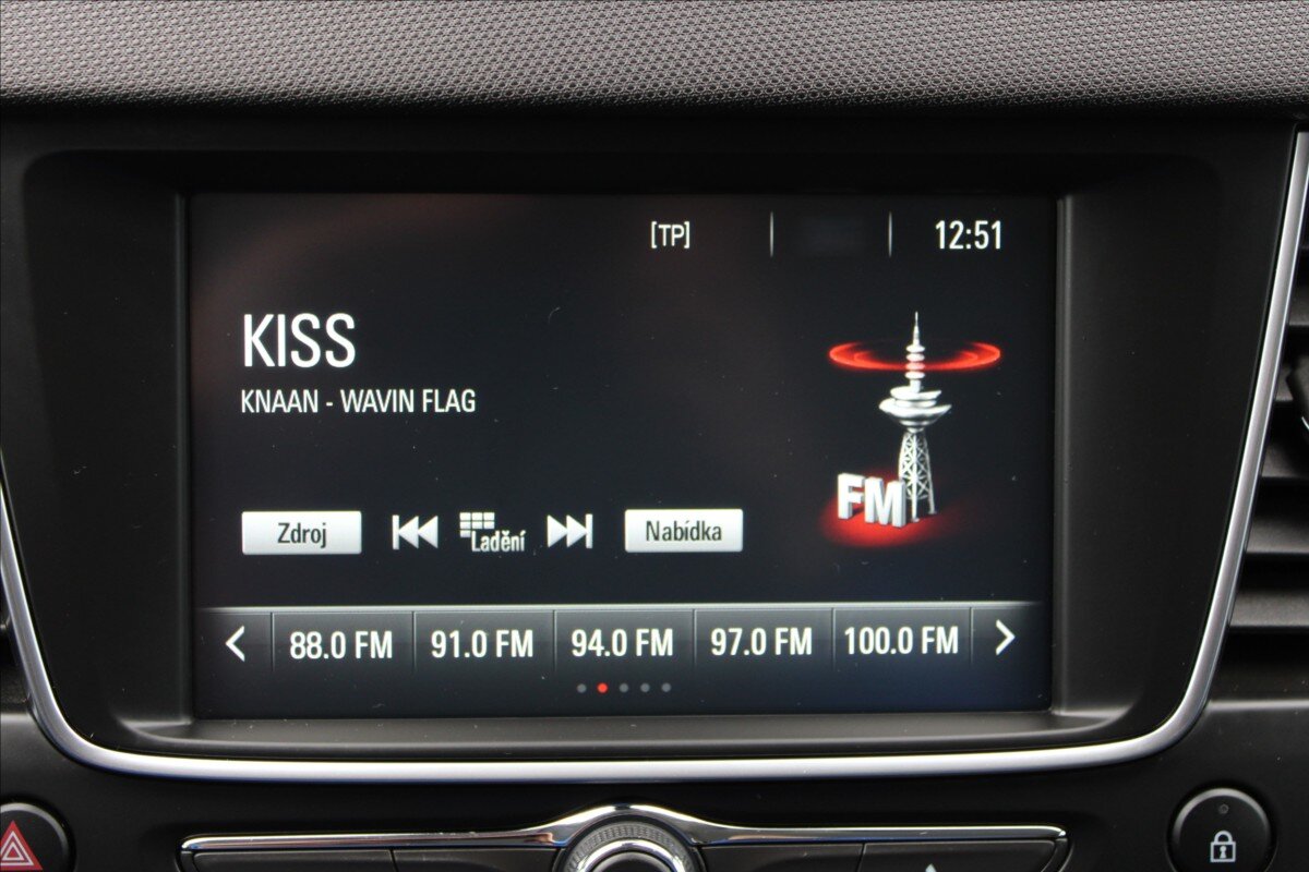 Opel Crossland X MPV 1,2 l 61 kw