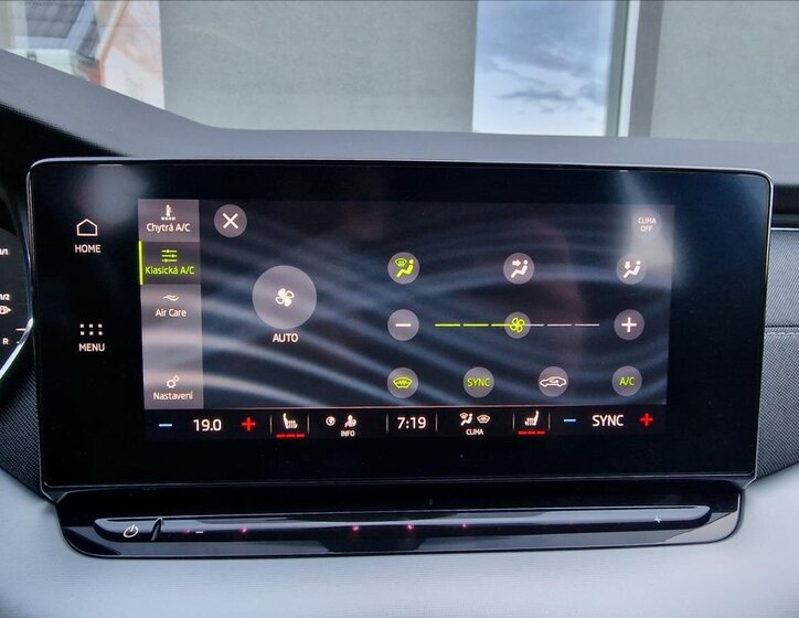 Škoda Octavia Kombi 2,0 l 85 kw