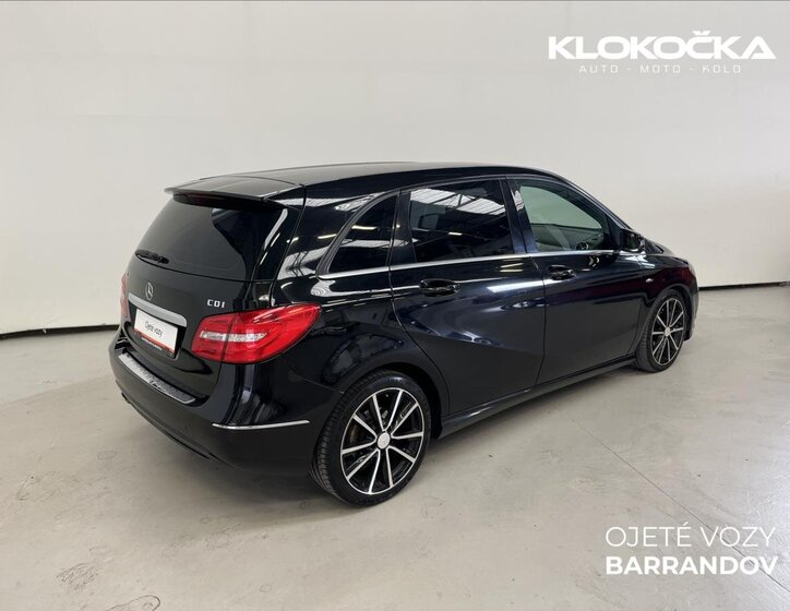 Mercedes-Benz Třídy B Hatchback 1,8 l 100 kw