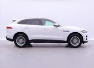 Jaguar F-Pace 8