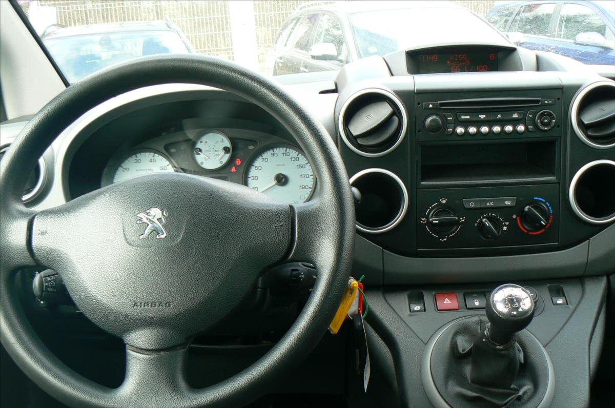 Peugeot Partner MPV 1,6 l 73 kw