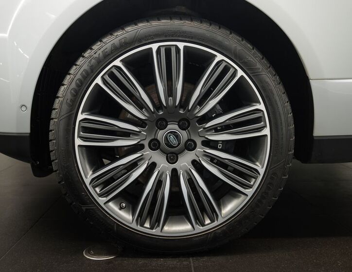 Land Rover Range Rover 20