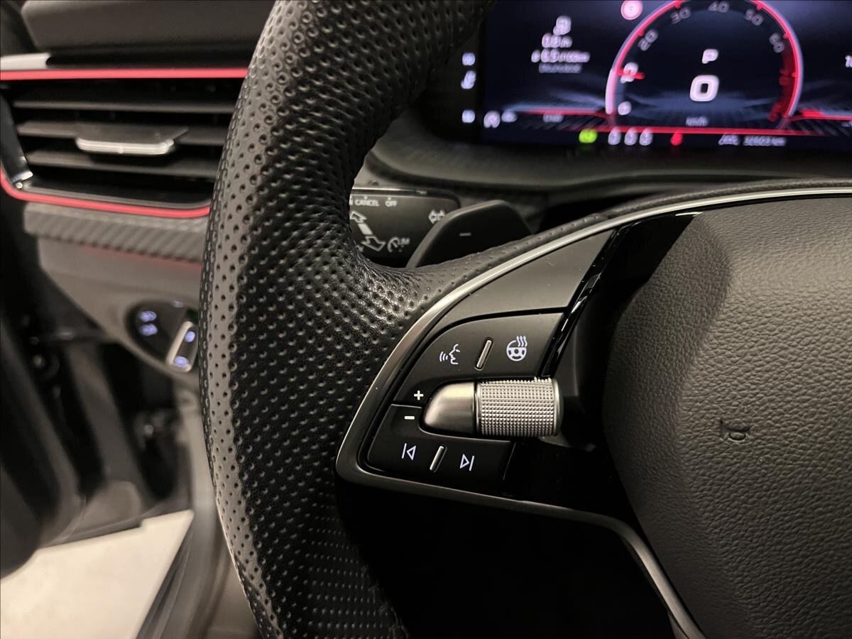 Škoda Kamiq SUV 999,0 85 kw