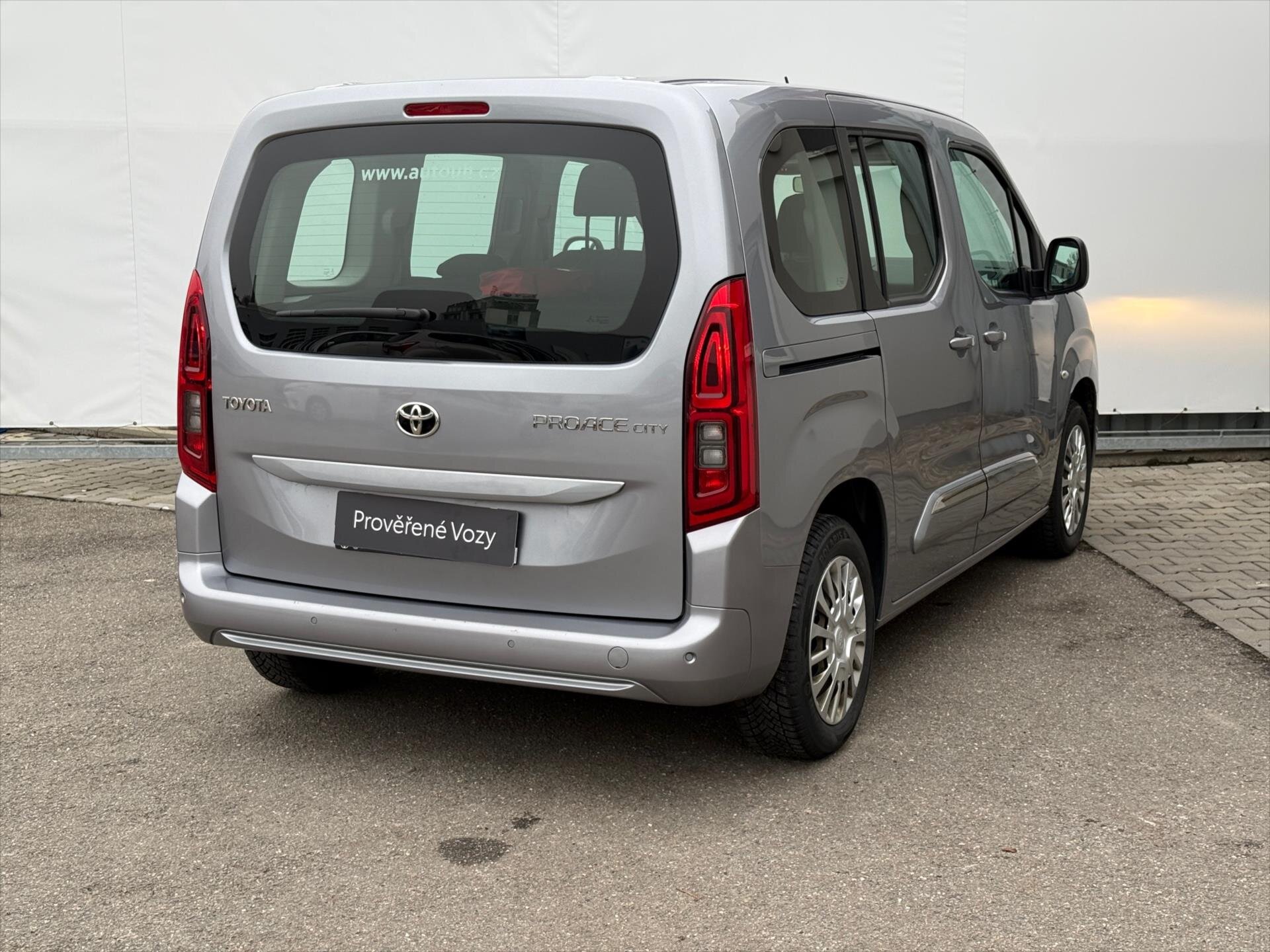Toyota ProAce City Verso VAN-Minibus 1,2 l 81 kw