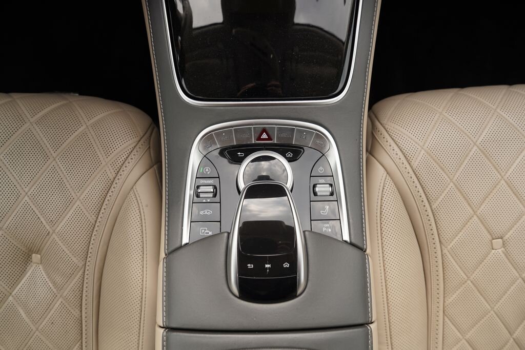 Mercedes-Benz Třídy S Sedan / Limuzína 4,0 l 345 kw