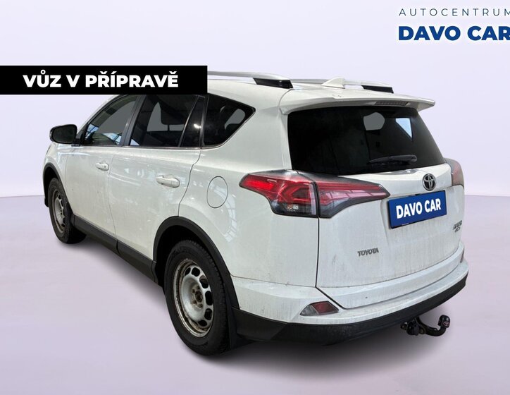 Toyota RAV4 SUV / Terénní 2,0 l 112 kw