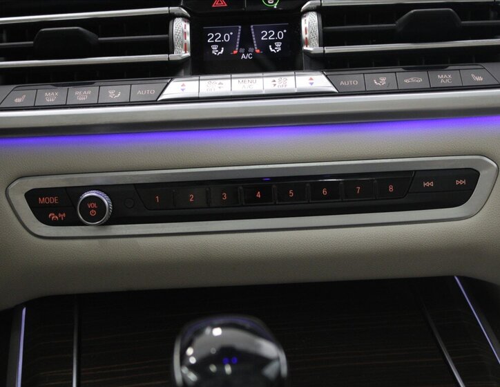 BMW X7 SUV / Terénní 3,0 l 195 kw