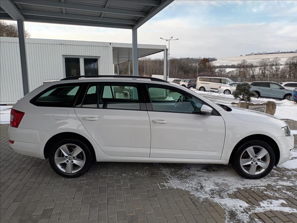 Škoda Octavia Kombi 2,0 l 110 kw