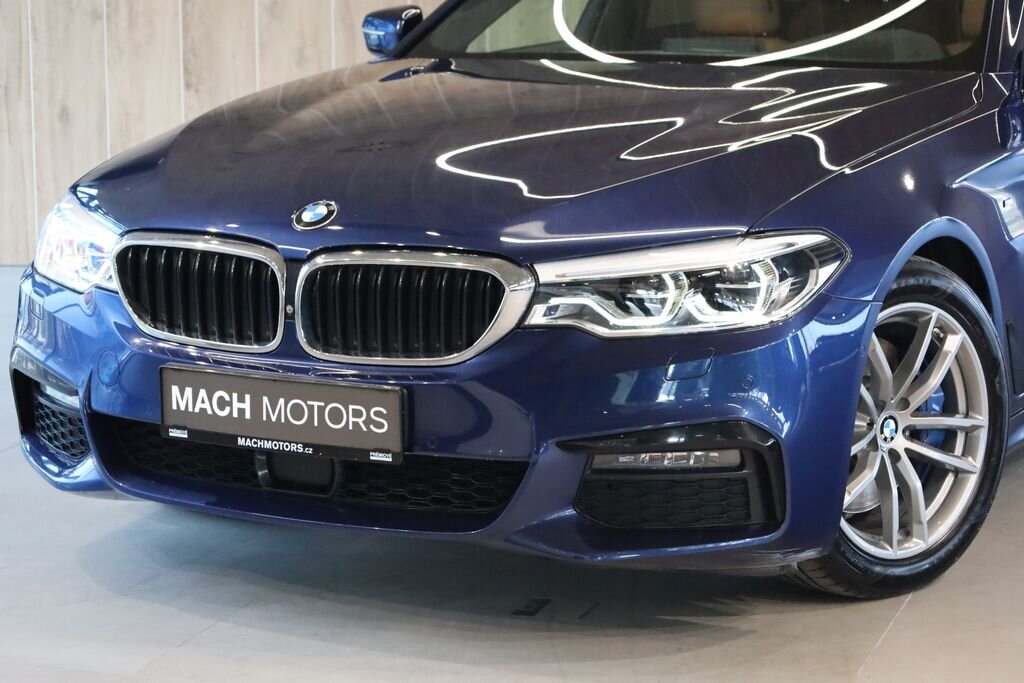 BMW Řada 5 Kombi 3,0 l 195 kw