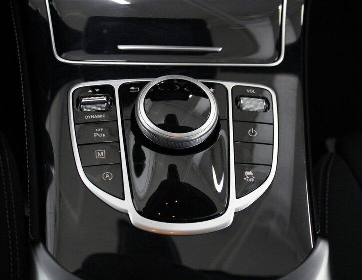 Mercedes-Benz GLC 14