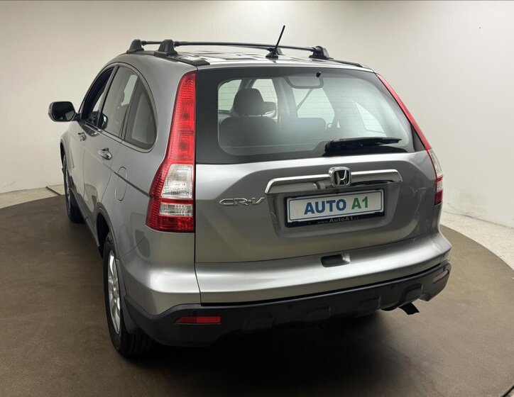 Honda CR-V SUV / Terénní 2,2 l 103 kw