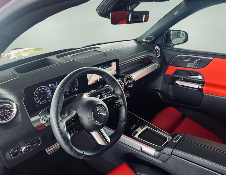 Mercedes-Benz GLB 10