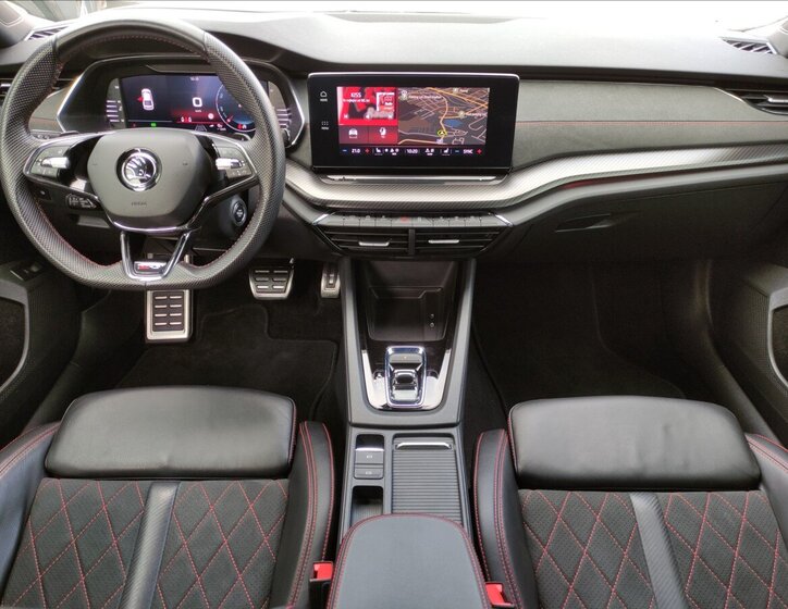 Škoda Octavia Sedan / Limuzína 2,0 l 180 kw