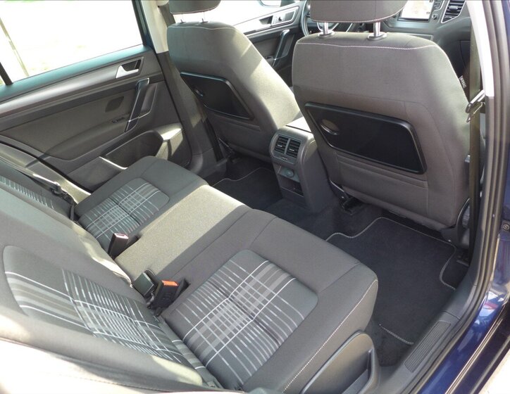 Volkswagen Golf Sportsvan Kombi 1,2 l 81 kw