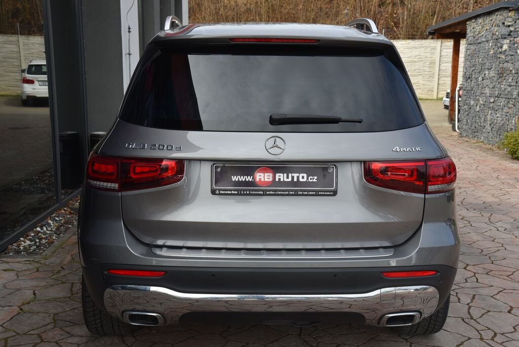 Mercedes-Benz GLB SUV / Terénní 2,0 l 110 kw