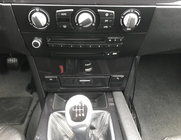 BMW Řada 5 Kombi 2,0 l 120 kw