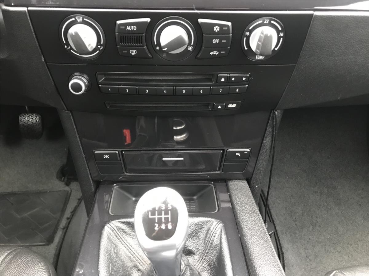 BMW Řada 5 Kombi 2,0 l 120 kw