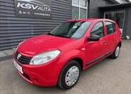 Dacia Sandero 1