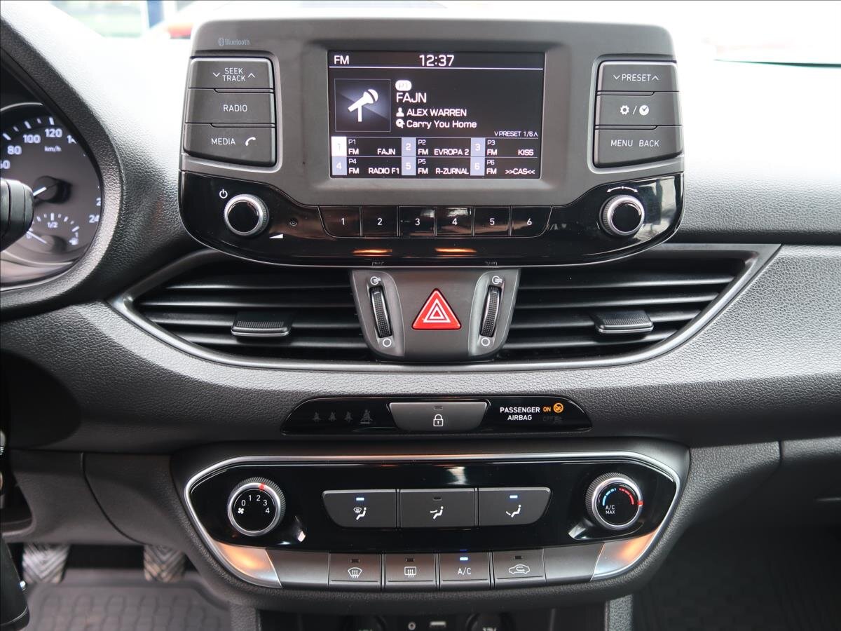 Hyundai i30 Hatchback 998,0 88 kw