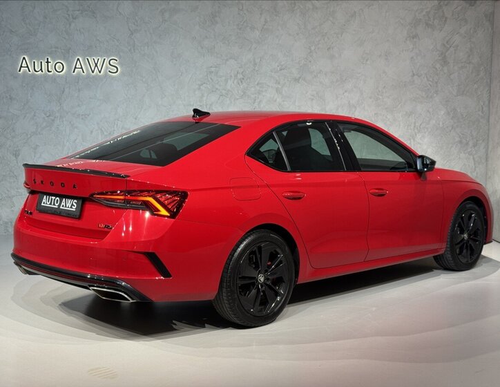 Škoda Octavia Sedan / Limuzína 2,0 l 180 kw