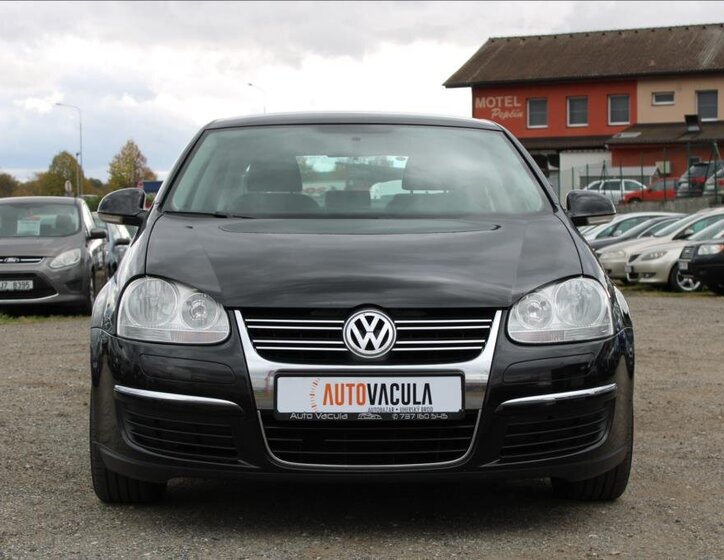 Volkswagen Jetta 2