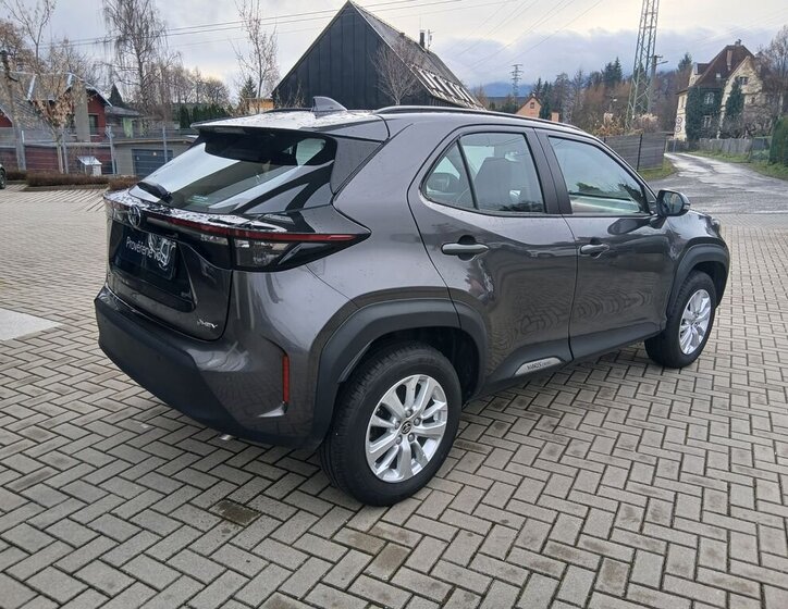 Toyota Yaris Cross 6