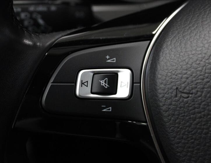 Volkswagen Touran 18